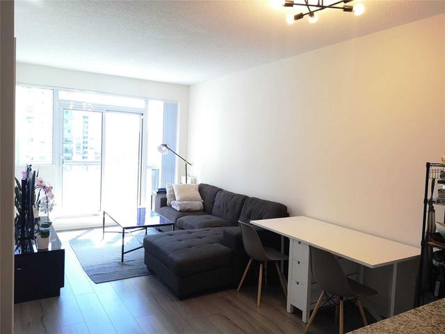 1512 - 349 Rathburn Rd W, Condo with 1 bedrooms, 1 bathrooms and 1 parking in Mississauga ON | Image 8