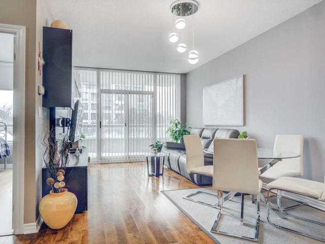 210 - 3504 Hurontario St, Condo with 2 bedrooms, 2 bathrooms and 2 parking in Mississauga ON | Image 18