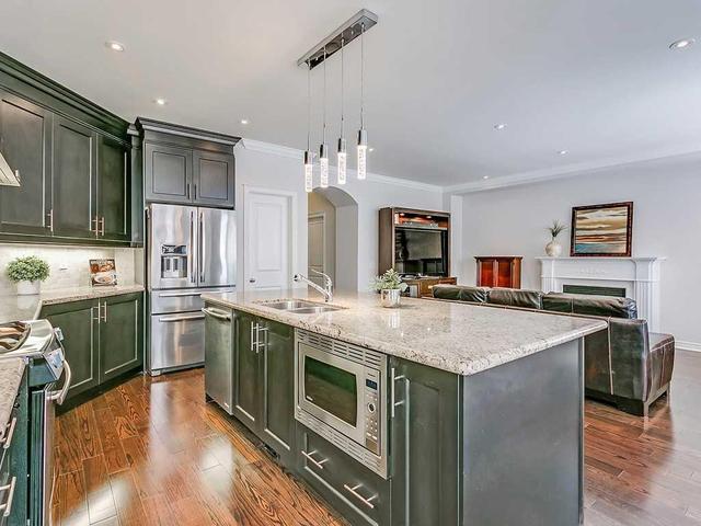 507 Hidden Trail Circ, House detached with 4 bedrooms, 4 bathrooms and 2 parking in Oakville ON | Image 8