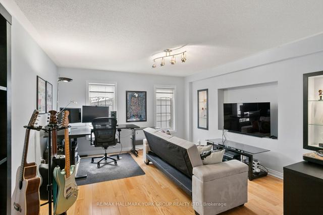 10 - 38 Hunt Ave, Townhouse with 3 bedrooms, 3 bathrooms and 2 parking in Richmond Hill ON | Image 10
