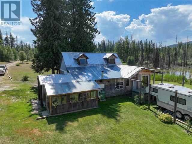 650 Trinity Valley Road, House detached with 3 bedrooms, 1 bathrooms and 10 parking in North Okanagan D BC | Image 3