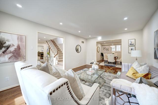 73 Ames Circ, House detached with 4 bedrooms, 4 bathrooms and 4 parking in Toronto ON | Image 21