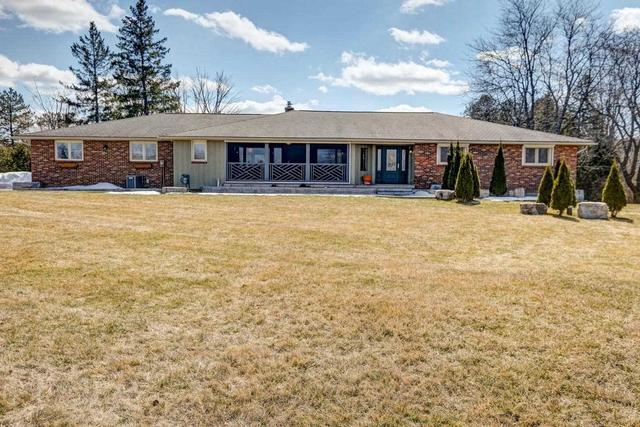 44 Simcoe Rd, House detached with 3 bedrooms, 4 bathrooms and 13 parking in King ON | Image 9