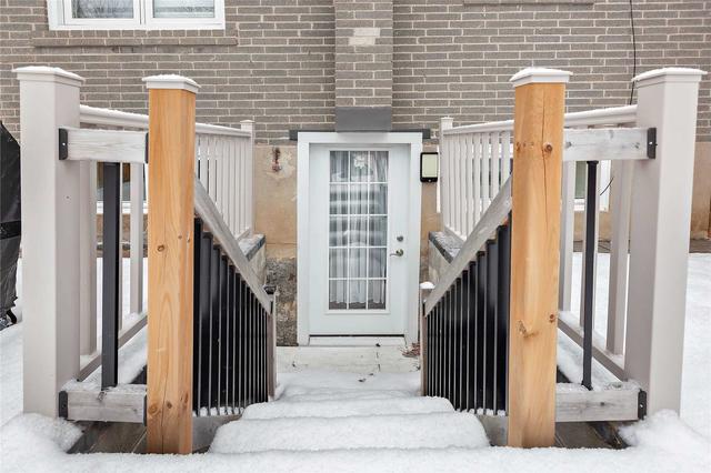 208 Acton Ave, House detached with 3 bedrooms, 2 bathrooms and 6 parking in Toronto ON | Image 19