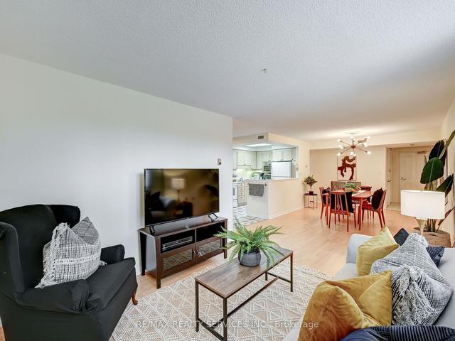 219 - 2199 Sixth Line, Condo with 2 bedrooms, 2 bathrooms and 2 parking in Oakville ON | Image 9
