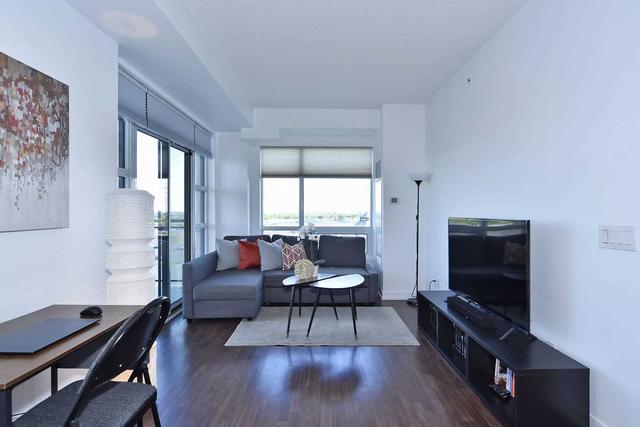 809 - 840 Queens Plate Dr, Condo with 1 bedrooms, 1 bathrooms and 1 parking in Toronto ON | Image 11