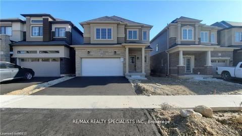 4 Poole St, House detached with 3 bedrooms, 3 bathrooms and 4 parking in Brantford ON | Card Image