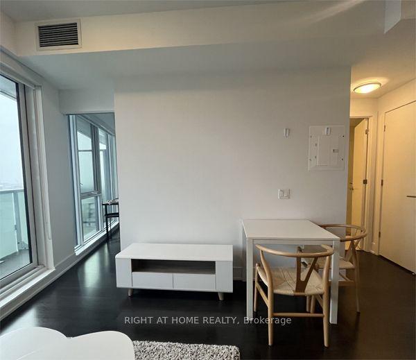 2511 - 403 Church St, Condo with 1 bedrooms, 1 bathrooms and 0 parking in Toronto ON | Image 15
