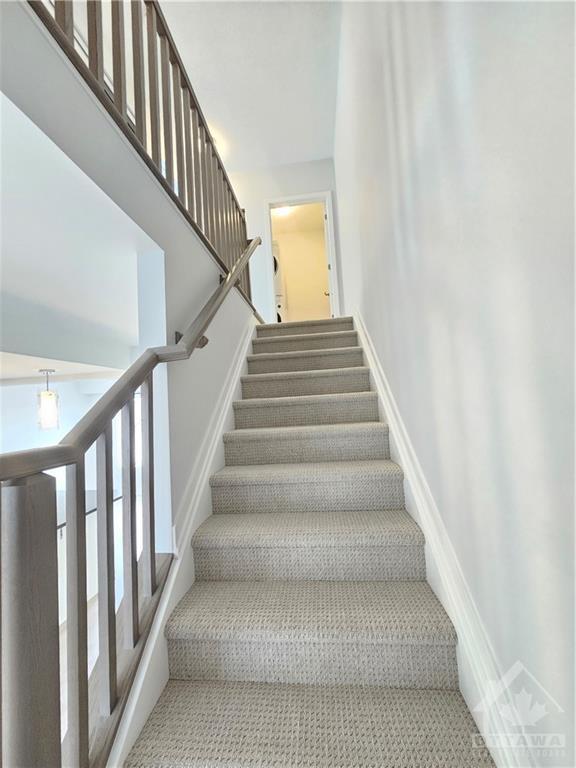 752 Kinstead Private, Townhouse with 4 bedrooms, 4 bathrooms and 2 parking in Ottawa ON | Image 11