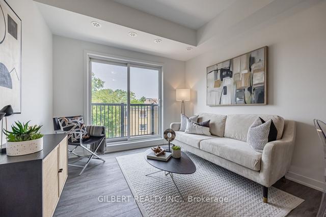 6 - 8 Marquette Ave, Townhouse with 1 bedrooms, 2 bathrooms and 0 parking in Toronto ON | Image 4