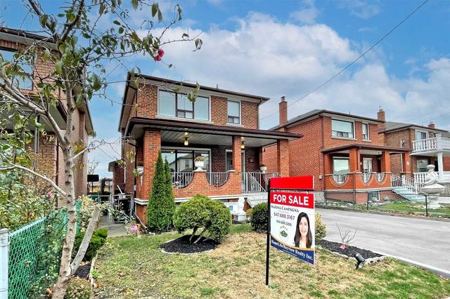 369 Hillmount Ave, House detached with 4 bedrooms, 3 bathrooms and 6 parking in Toronto ON | Image 24