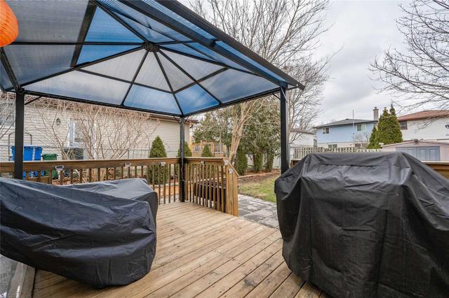 42 Upton Cres, House detached with 3 bedrooms, 2 bathrooms and 3 parking in Guelph ON | Image 28