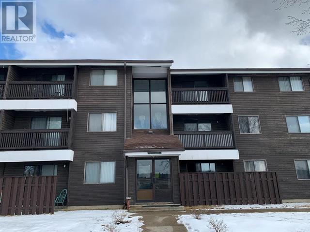 211, - 5317 5 Avenue, Condo with 2 bedrooms, 1 bathrooms and 1 parking in Edson AB | Card Image