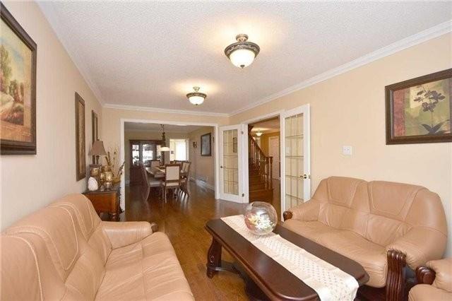 804 Esprit Cres, House detached with 4 bedrooms, 4 bathrooms and 4 parking in Mississauga ON | Image 5
