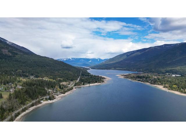 5745 Longbeach Road, House detached with 0 bedrooms, 0 bathrooms and 6 parking in Central Kootenay E BC | Image 58