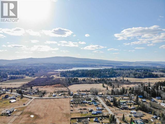 2255 Heaton Road, House detached with 5 bedrooms, 3 bathrooms and null parking in Cariboo B BC | Image 38