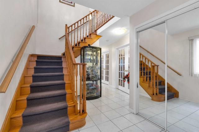 58 Upper Humber Dr, House detached with 4 bedrooms, 4 bathrooms and 4 parking in Toronto ON | Image 37