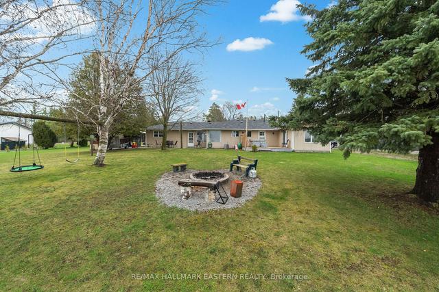 1032 East Communication Rd, House detached with 3 bedrooms, 2 bathrooms and 6 parking in Selwyn ON | Image 18