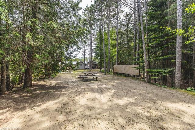 6313 6 Highway, House detached with 2 bedrooms, 1 bathrooms and null parking in Northern Bruce Peninsula ON | Image 7