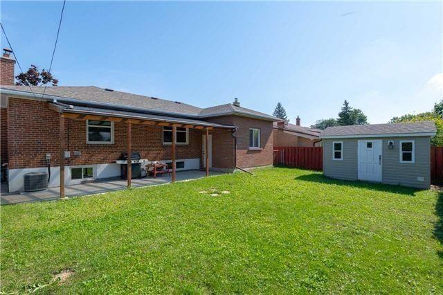 7 Brisco St, House detached with 3 bedrooms, 2 bathrooms and 5 parking in Brampton ON | Image 10