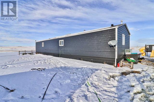 251079 Twp Rd 23a, House other with 3 bedrooms, 2 bathrooms and null parking in Cardston County AB | Image 28