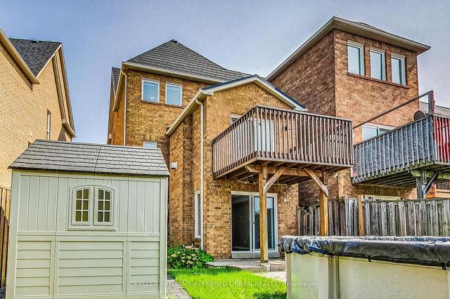 30 Dooley Cres, House attached with 3 bedrooms, 4 bathrooms and 3 parking in Ajax ON | Image 27