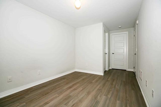 101 - 1206 Main St E, Townhouse with 2 bedrooms, 3 bathrooms and 1 parking in Milton ON | Image 3