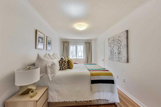 77 Brickworks Lane, Townhouse with 2 bedrooms, 3 bathrooms and 1 parking in Toronto ON | Image 4
