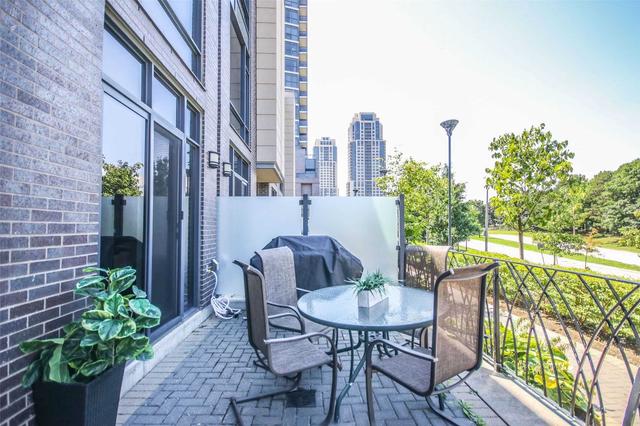 th64 - 27 Valhalla Inn Rd, Townhouse with 4 bedrooms, 3 bathrooms and 2 parking in Toronto ON | Image 28