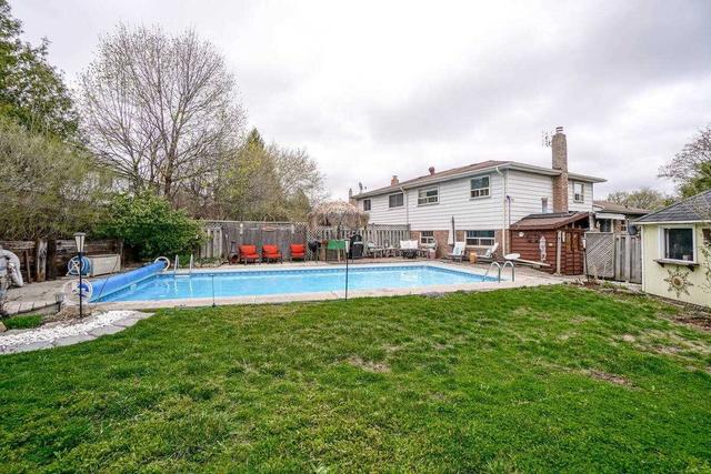 133 Salisbury Circ, House semidetached with 4 bedrooms, 2 bathrooms and 3 parking in Brampton ON | Image 18