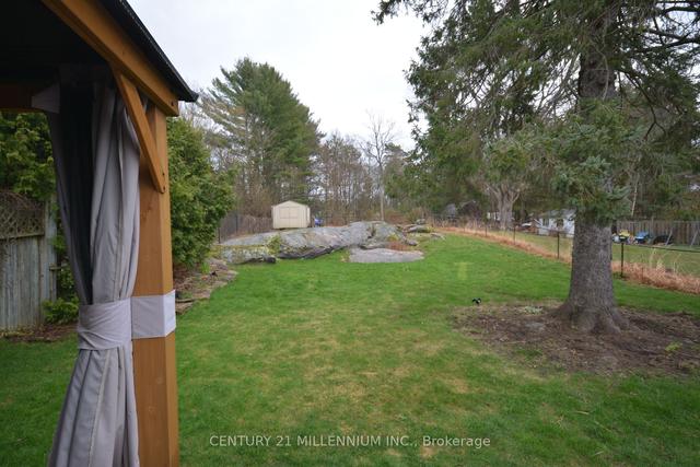 240 Muskoka Beach Rd, House detached with 3 bedrooms, 2 bathrooms and 5 parking in Gravenhurst ON | Image 22