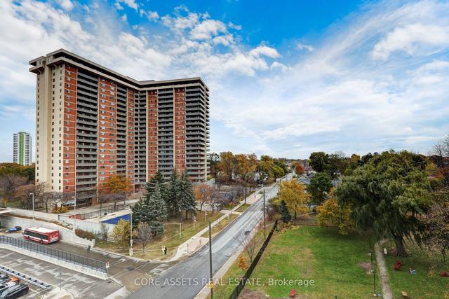 603 - 757 Victoria Park Ave, Condo with 2 bedrooms, 2 bathrooms and 1 parking in Toronto ON | Image 8
