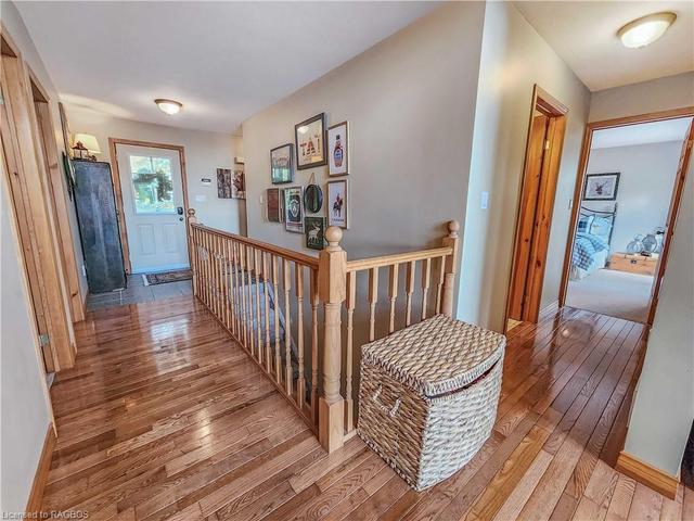 420 Mallory Beach Road, House detached with 4 bedrooms, 3 bathrooms and 6 parking in South Bruce Peninsula ON | Image 27