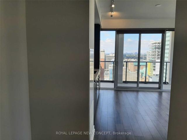 2315 - 20 Edward St, Condo with 2 bedrooms, 2 bathrooms and 0 parking in Toronto ON | Image 10