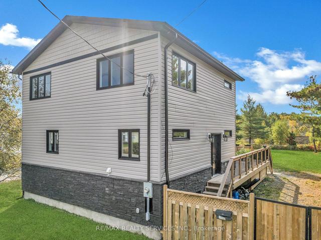 2151 Mildred St, House detached with 3 bedrooms, 3 bathrooms and 8 parking in Greater Sudbury ON | Image 33