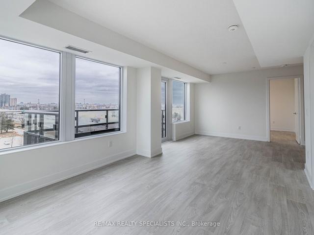 604 - 10 Eva Rd, Condo with 2 bedrooms, 2 bathrooms and 1 parking in Toronto ON | Image 7