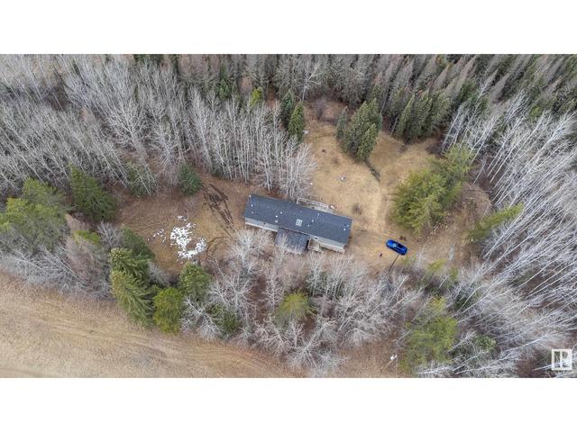 61132 - 763 Hi, House other with 3 bedrooms, 2 bathrooms and null parking in Barrhead County No. 11 AB | Image 37