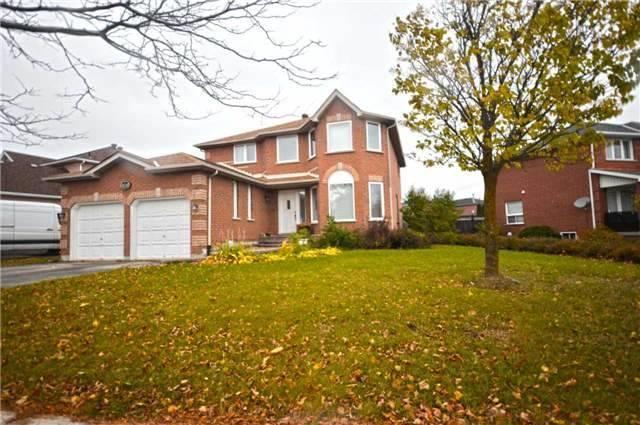 404 Cundles Rd W, House detached with 4 bedrooms, 4 bathrooms and 2 parking in Barrie ON | Image 2