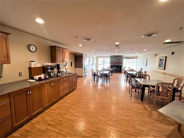 201 - 5600 Sunrise Crescent, Condo with 1 bedrooms, 1 bathrooms and null parking in Olds AB | Image 4