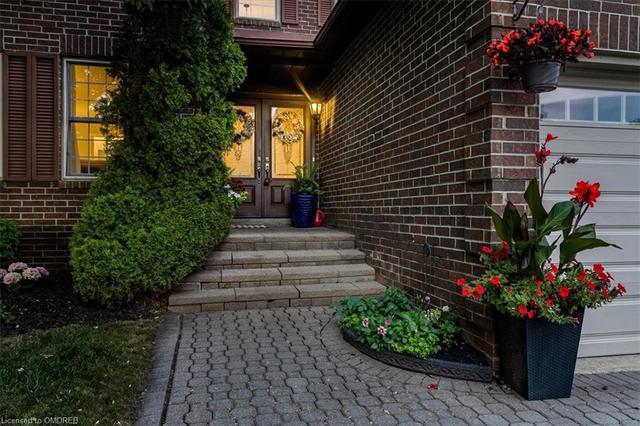 1183 Old Abbey Lane, House detached with 5 bedrooms, 3 bathrooms and 5 parking in Oakville ON | Image 45