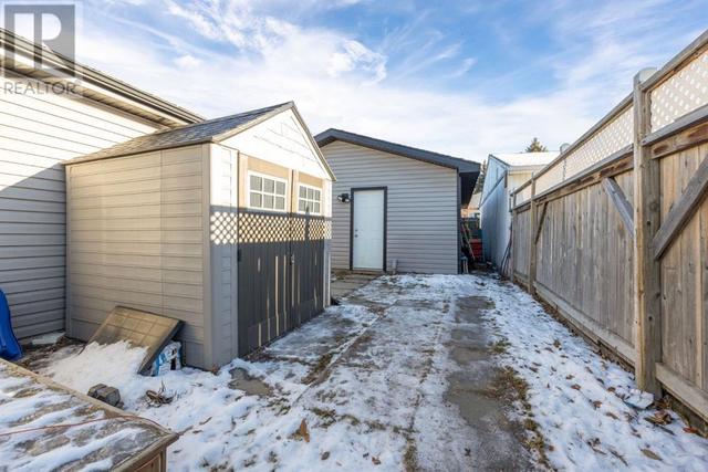 128 Tundra Drive, House detached with 6 bedrooms, 2 bathrooms and 3 parking in Wood Buffalo AB | Image 7