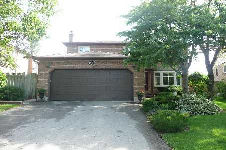 602 Sunnyvale Cres, House detached with 4 bedrooms, 3 bathrooms and 2 parking in Milton ON | Image 1