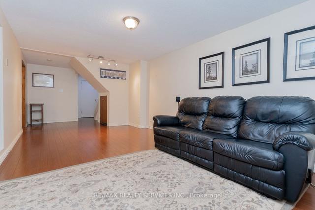 50 Candlewood Crt, House detached with 3 bedrooms, 2 bathrooms and 6 parking in Brampton ON | Image 25