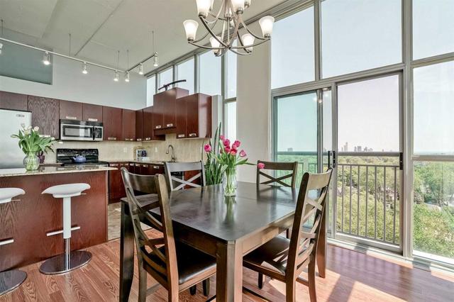 909 - 2 Fieldway Rd, Condo with 2 bedrooms, 2 bathrooms and 1 parking in Toronto ON | Image 7