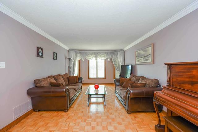 5049 Elderview Crt, House detached with 5 bedrooms, 5 bathrooms and 9 parking in Mississauga ON | Image 13