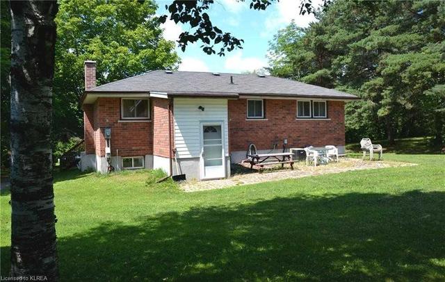 126 Mcgill Dr, House detached with 3 bedrooms, 2 bathrooms and 9 parking in Kawartha Lakes ON | Image 18