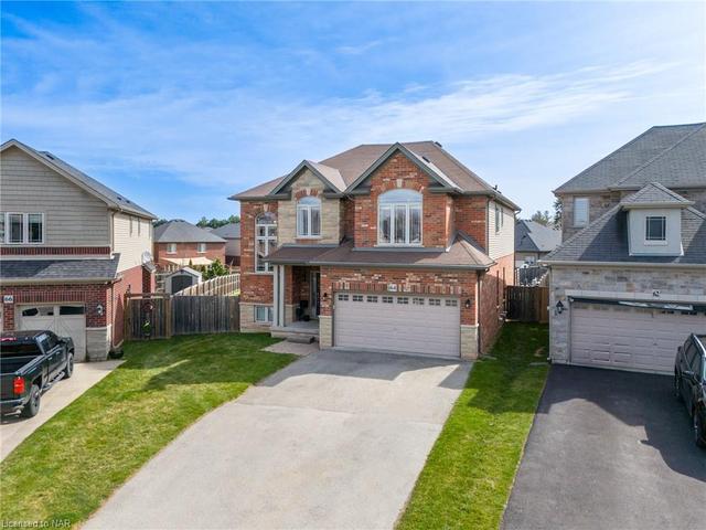 64 Tulip Street Street E, House detached with 4 bedrooms, 2 bathrooms and 6 parking in Grimsby ON | Image 34