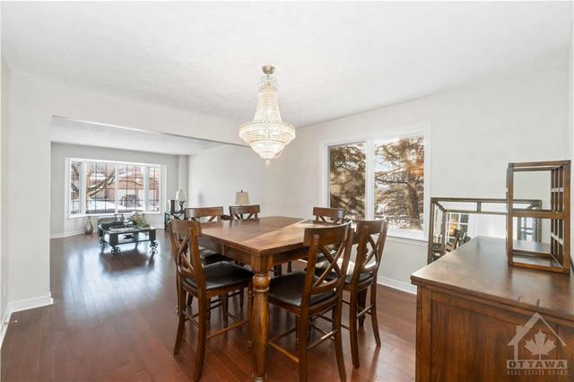15 Upwood Street, House detached with 4 bedrooms, 4 bathrooms and 6 parking in Ottawa ON | Image 10