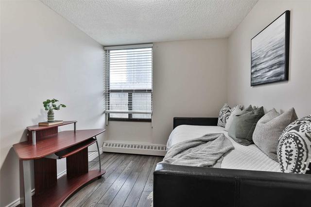402 - 1210 Radom St, Condo with 3 bedrooms, 2 bathrooms and 1 parking in Pickering ON | Image 26