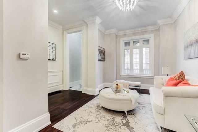 222 Markham St, House semidetached with 4 bedrooms, 5 bathrooms and 2 parking in Toronto ON | Image 23